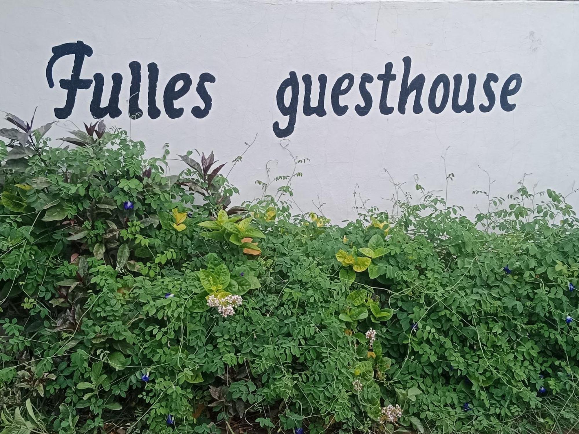 Fullesguesthouse 길리트라왕안 외부 사진